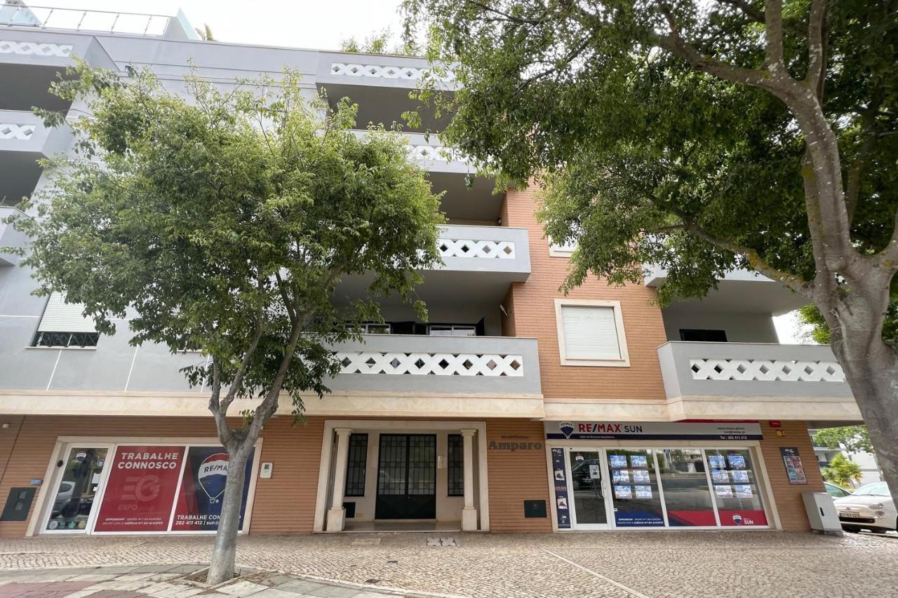 Apartment By The Beach With Parking And Wifi By Amcf بورتيماو المظهر الخارجي الصورة